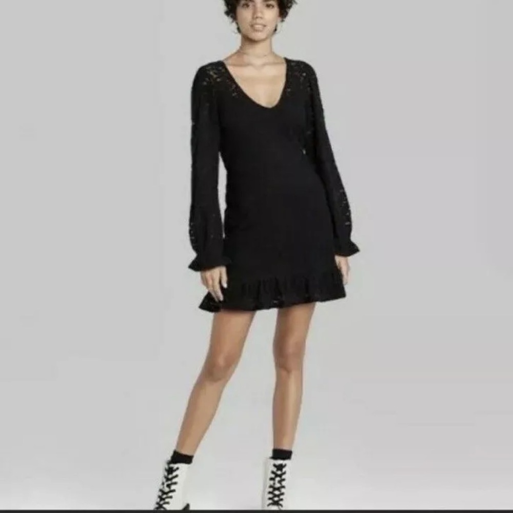 Women's Long Sleeve Brushed black Lace Skater Dress size Medium Wild Fable